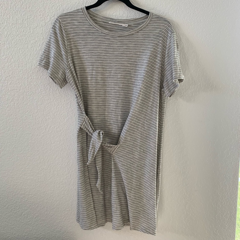 Lush Side Knot Tee Dress Size S